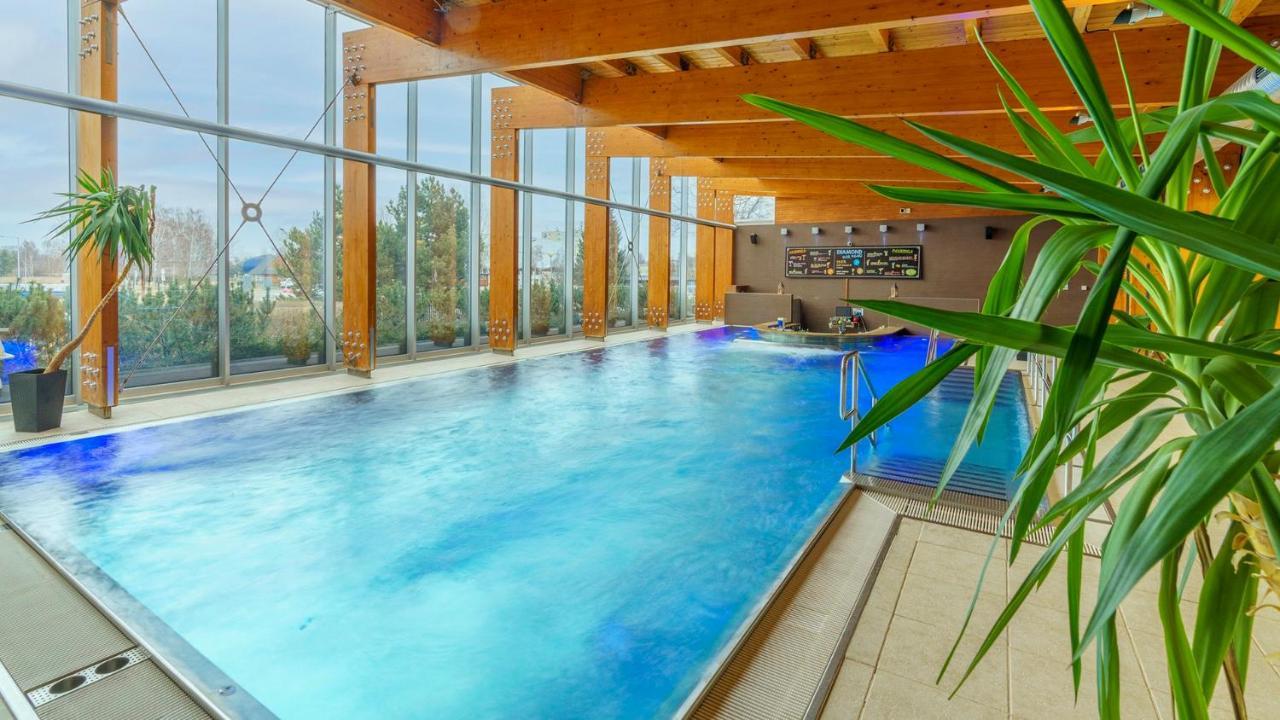 Hotel Aquacity Mountain View 포프라트 외부 사진